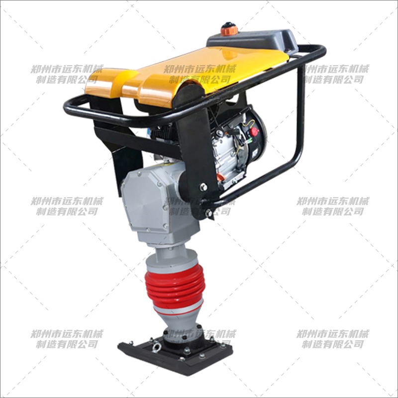 100型带盖款大油壶冲击夯(图1) 100型带盖款大油壶冲击夯(图1)